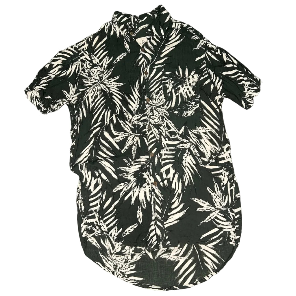 Black and white patterned fabric on a gray background