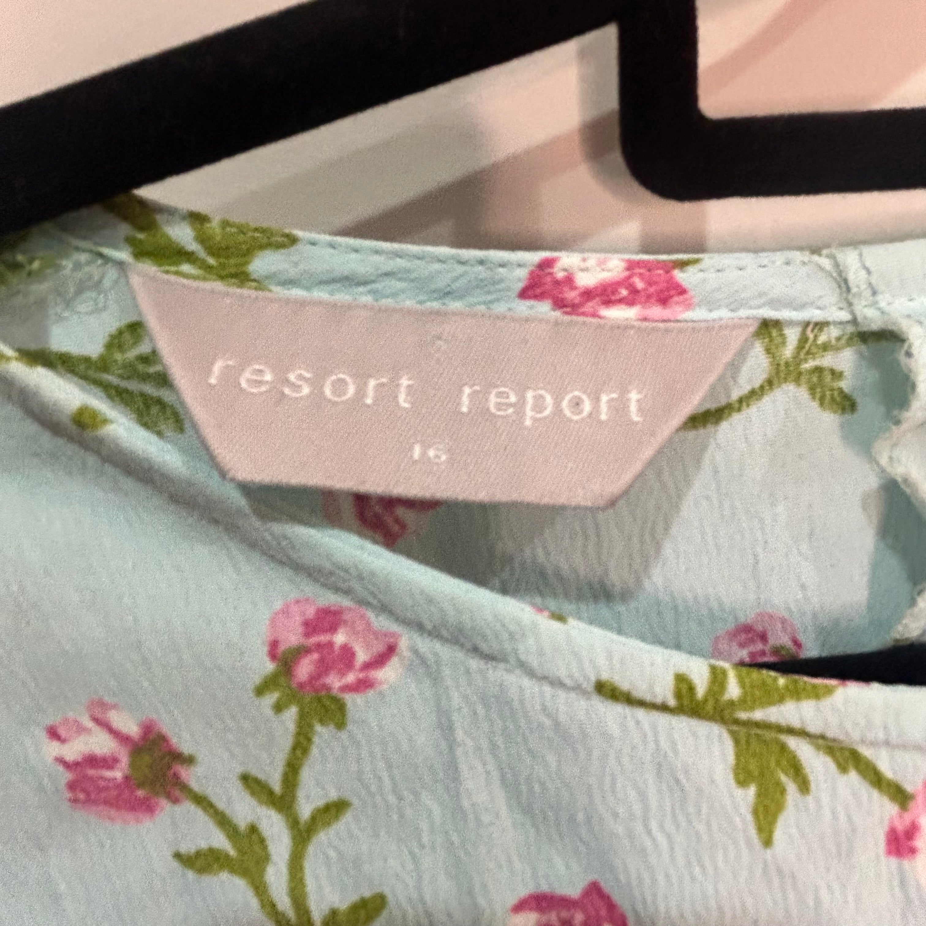 Resort report dress size 16
