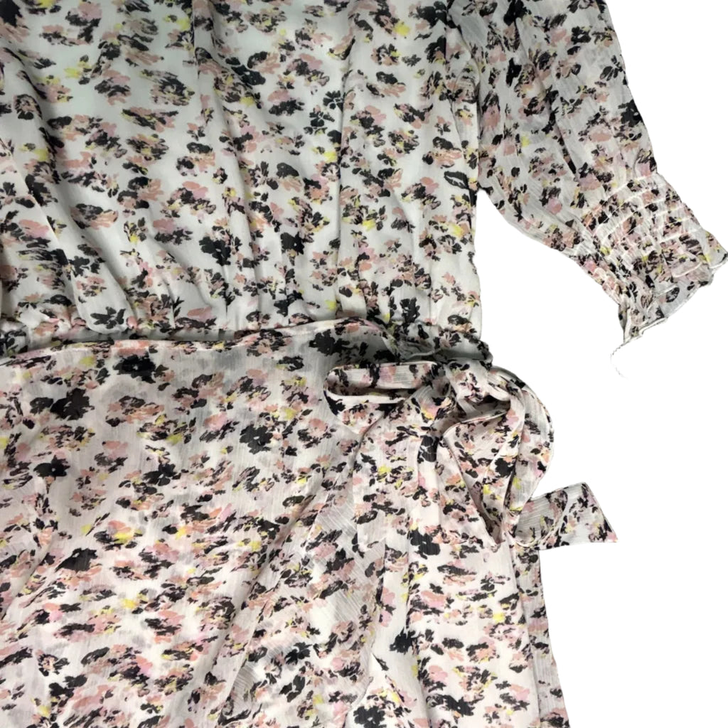 Floral patterned fabric on a dark gray background